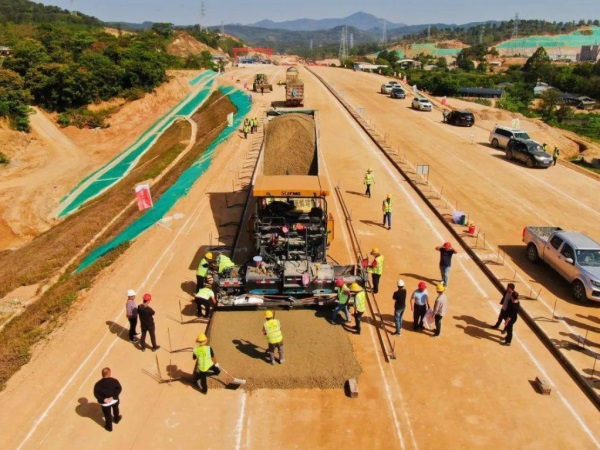 滨海新区高速公路